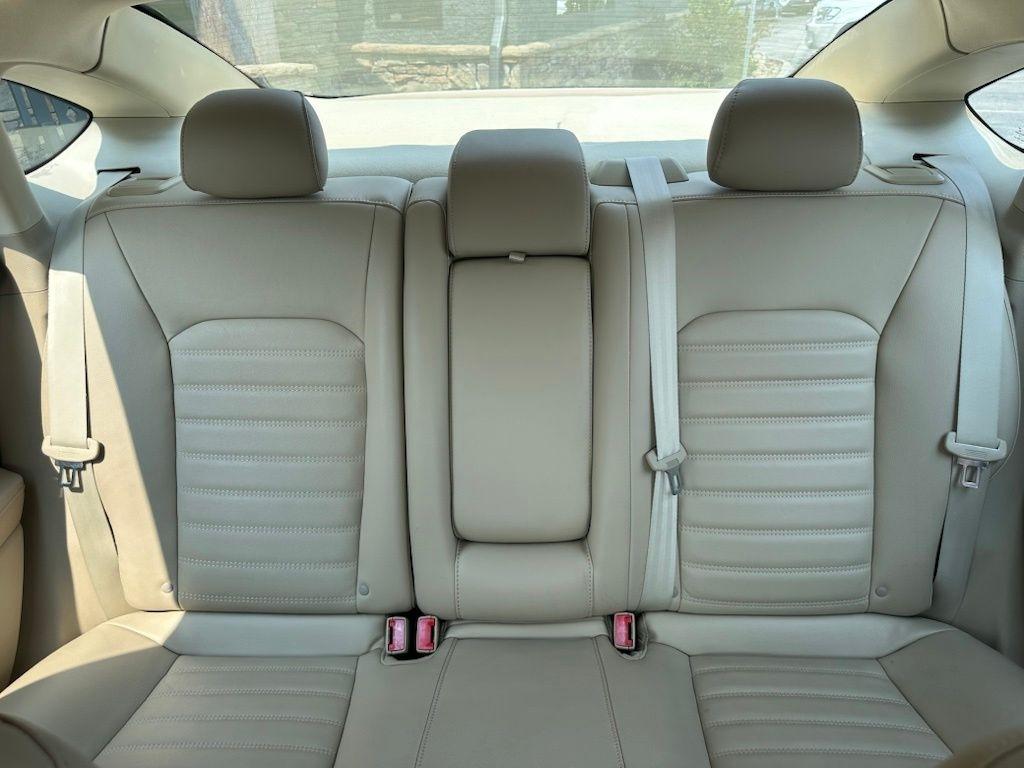 Ford Fusion 4dr Sdn SE FWD 2015