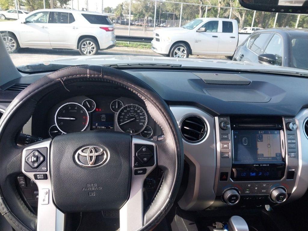 Toyota Tundra 2WD Truck CrewMax 5.7L FFV V8 6-Spd AT LTD (Natl) 2016