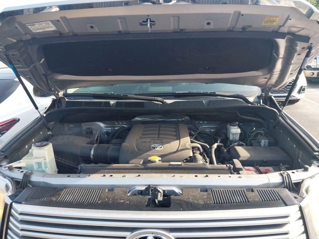 Toyota Tundra 2WD Truck CrewMax 5.7L FFV V8 6-Spd AT LTD (Natl) 2016