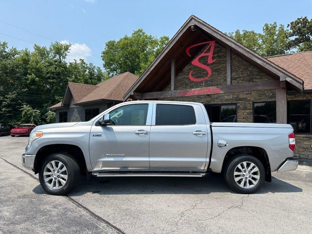 Toyota Tundra Limited Crew Max 2016
