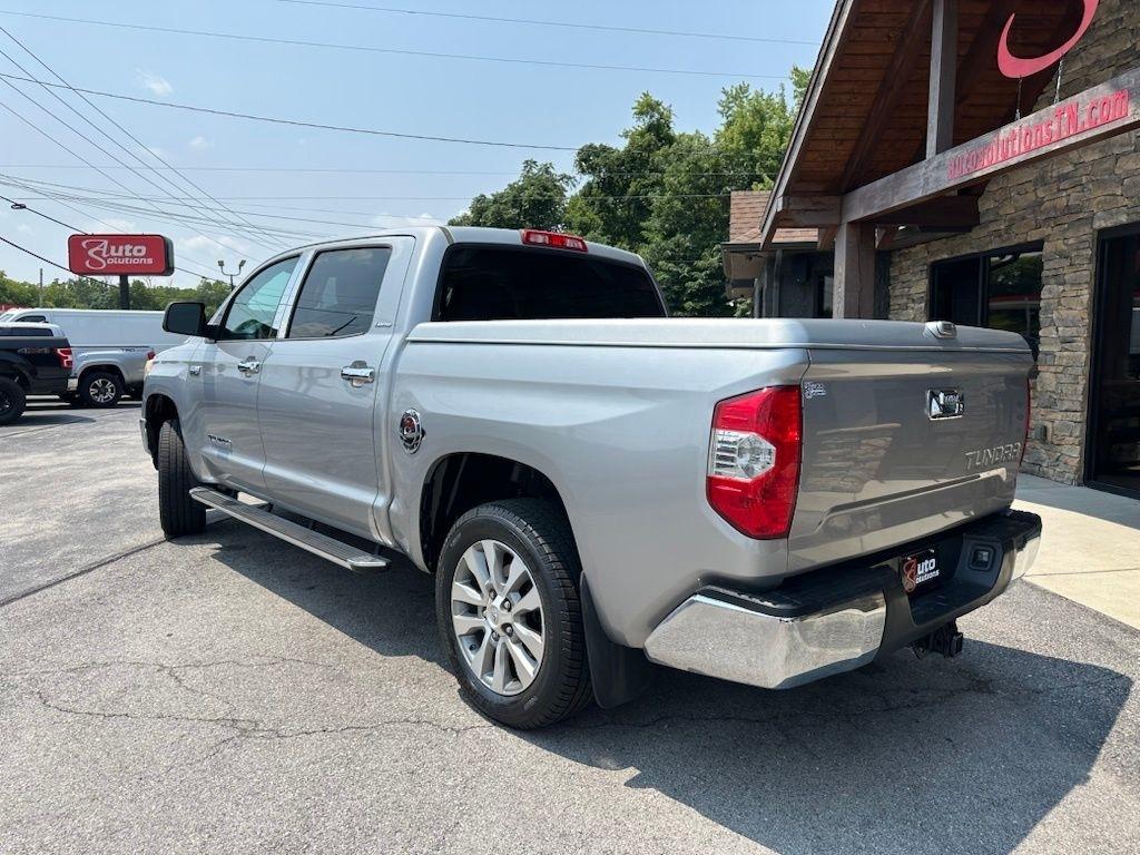 Toyota Tundra Limited Crew Max 2016