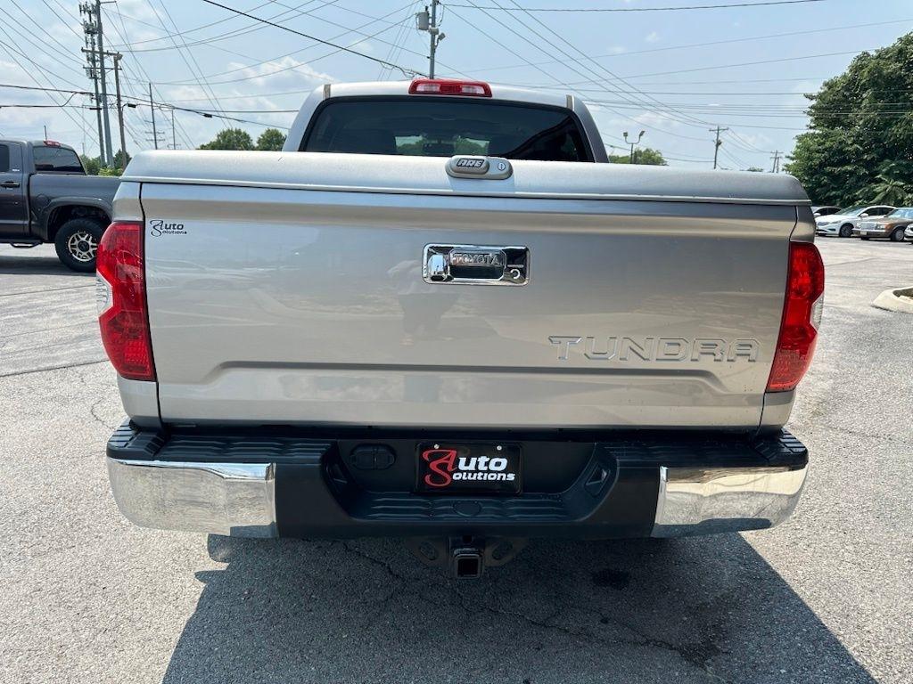 Toyota Tundra Limited Crew Max 2016