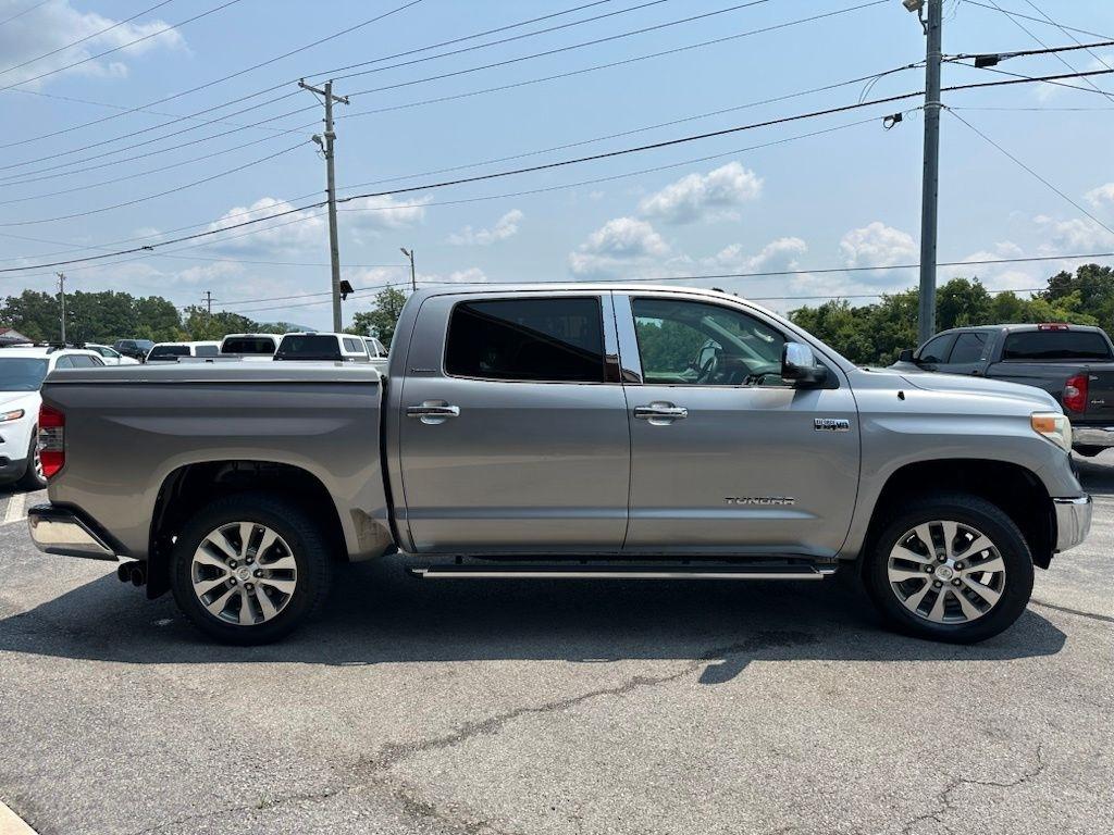 Toyota Tundra Limited Crew Max 2016