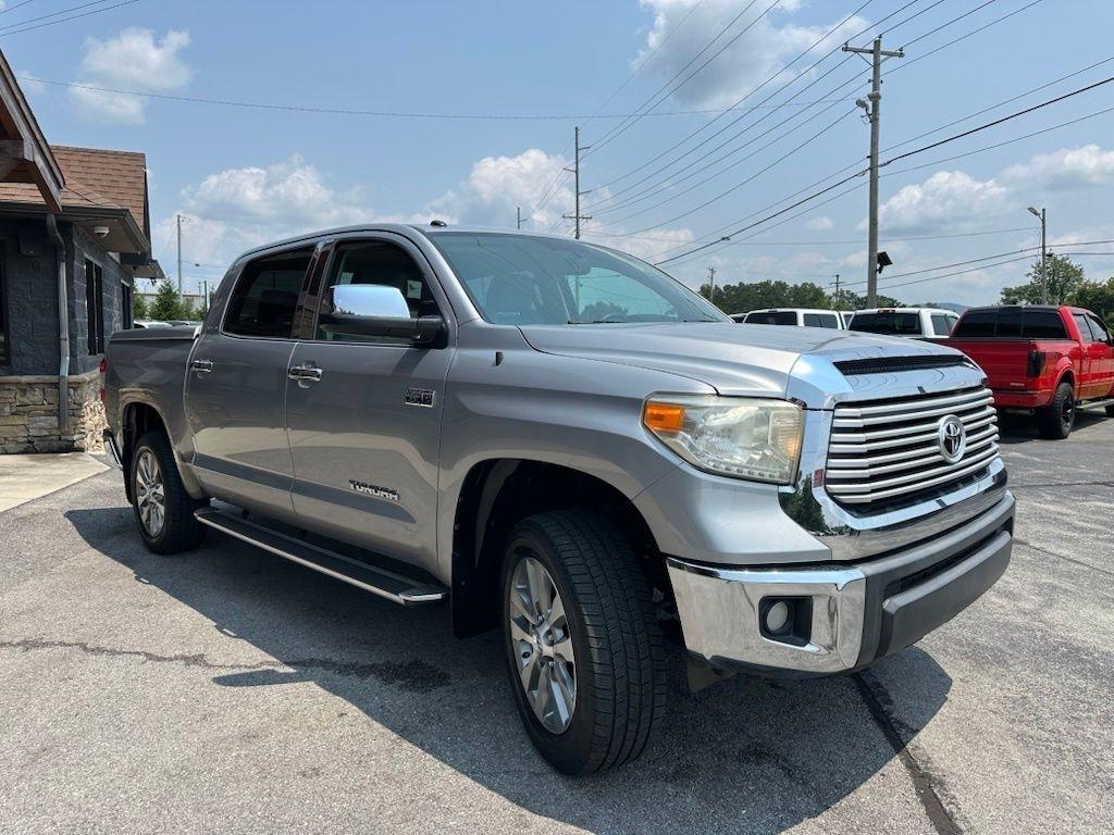 Toyota Tundra Limited Crew Max 2016