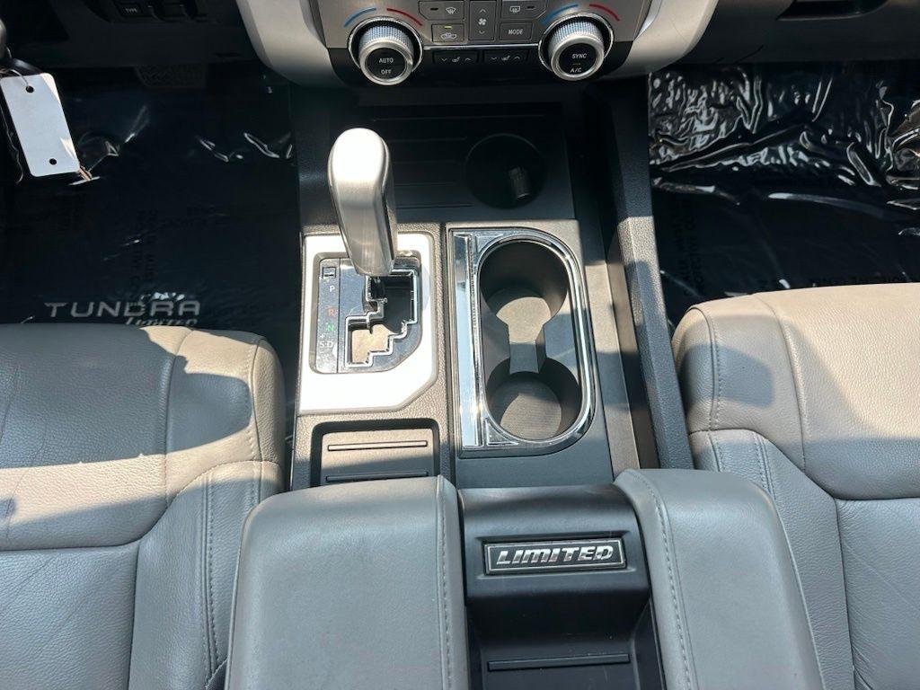 Toyota Tundra Limited Crew Max 2016