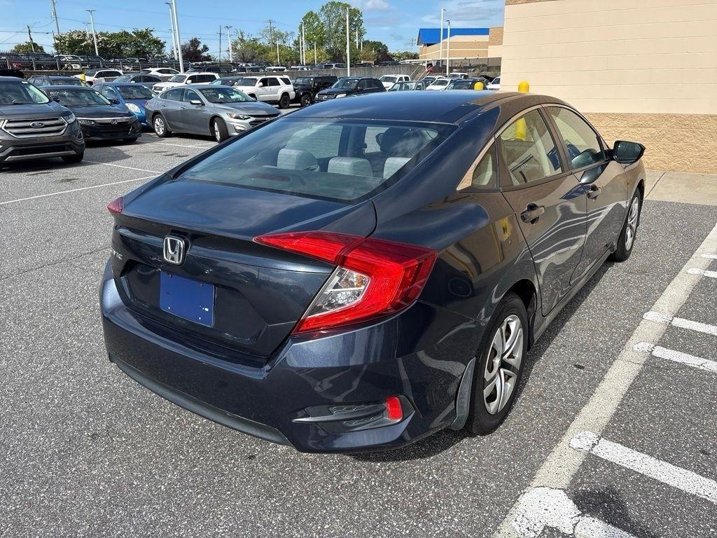 Honda Civic Sedan LX Manual 2017