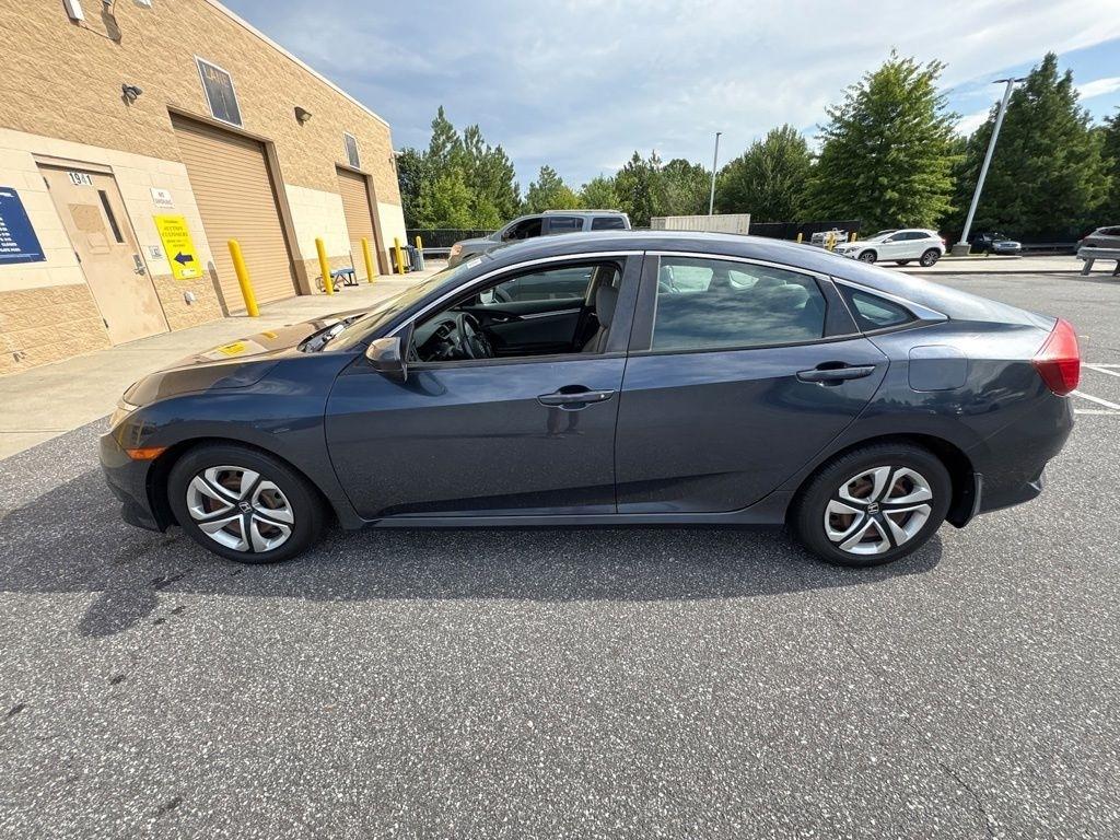 Honda Civic Sedan LX Manual 2017