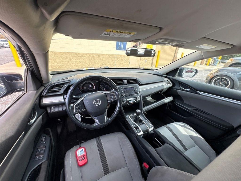 Honda Civic Sedan LX Manual 2017