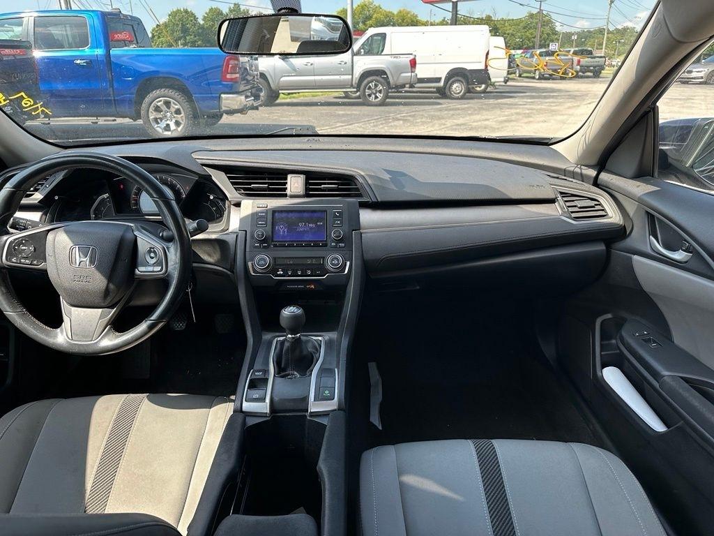 Honda Civic Sedan LX Manual 2017