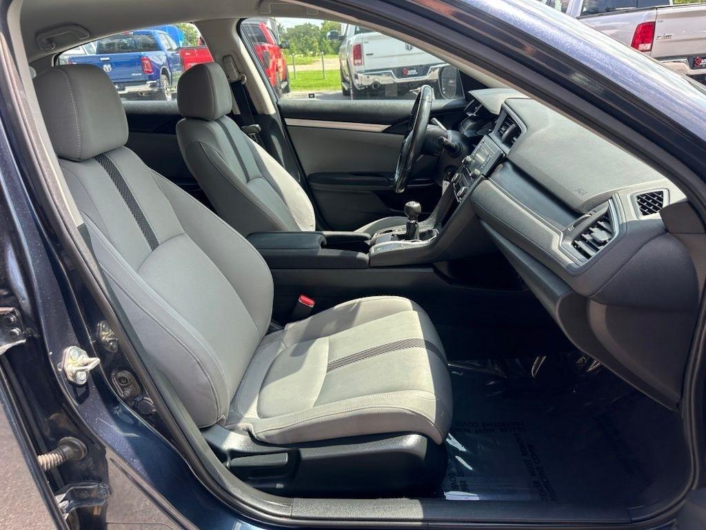 Honda Civic Sedan LX Manual 2017