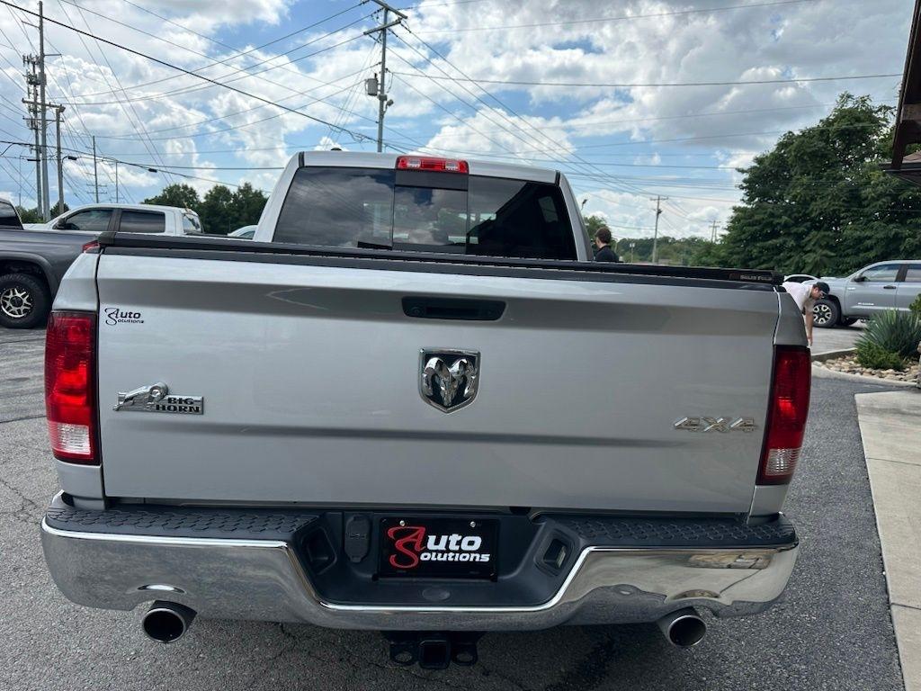 RAM 1500 4WD Crew Cab 140.5" Big Horn 2017