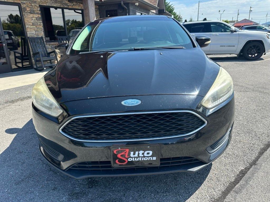 Ford Focus SE Sedan 2017