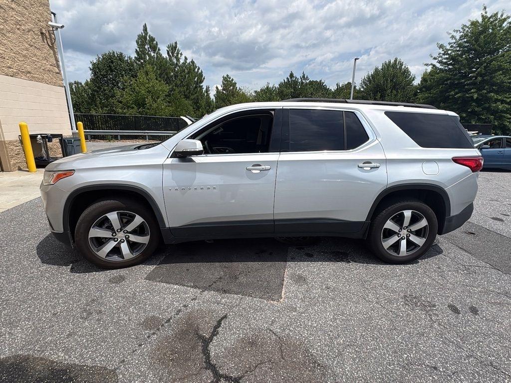 Chevrolet Traverse FWD 4dr LT Leather 2021