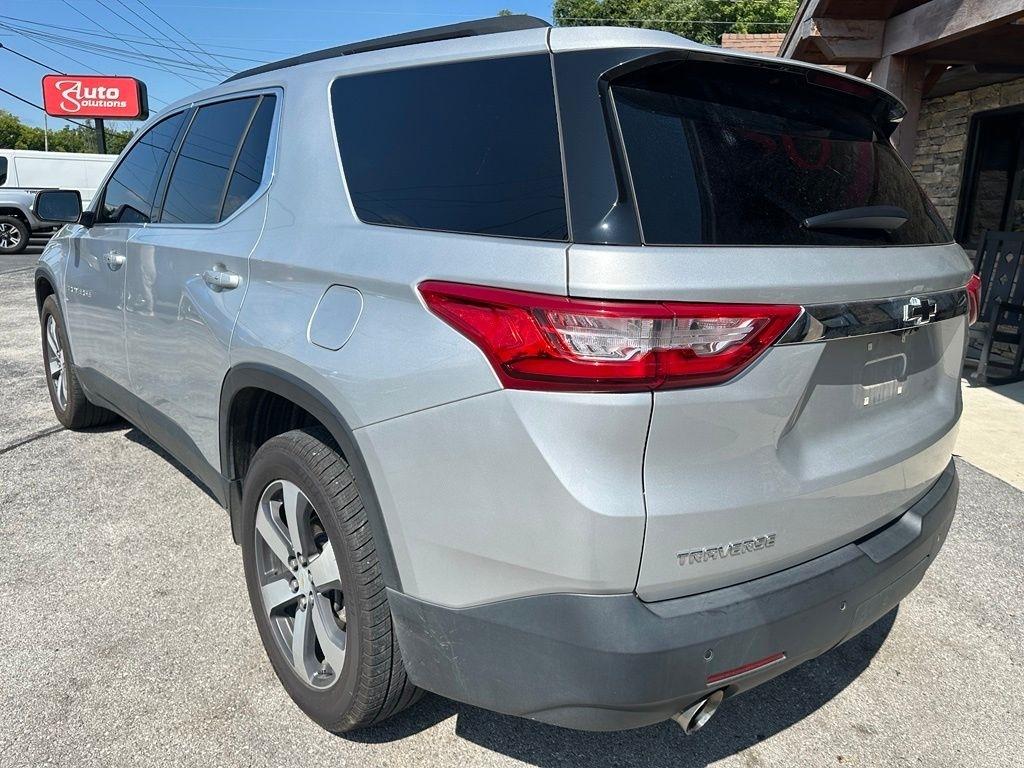 Chevrolet Traverse FWD 4dr LT Leather 2021