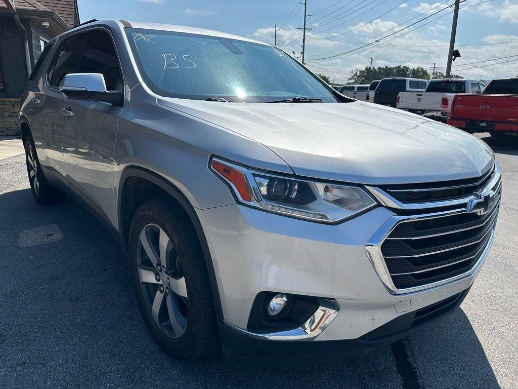 Chevrolet Traverse FWD 4dr LT Leather 2021