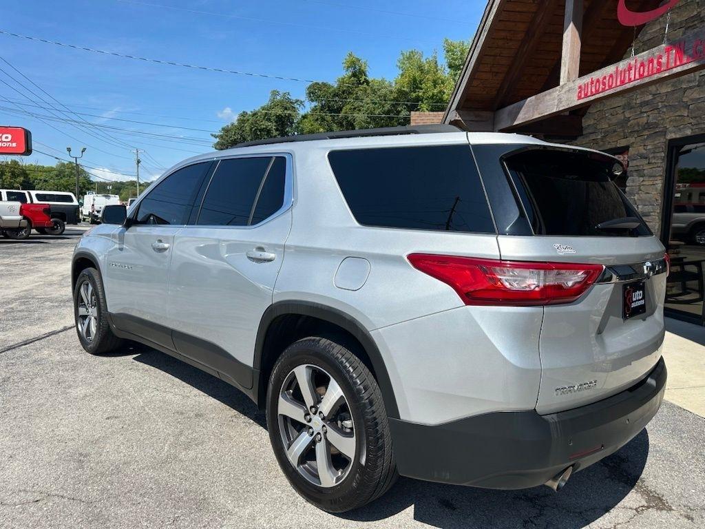 Chevrolet Traverse FWD 4dr LT Leather 2021