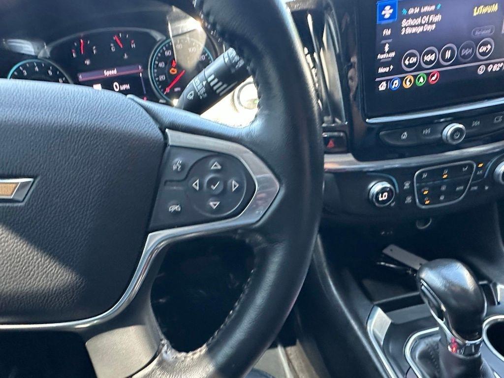 Chevrolet Traverse FWD 4dr LT Leather 2021