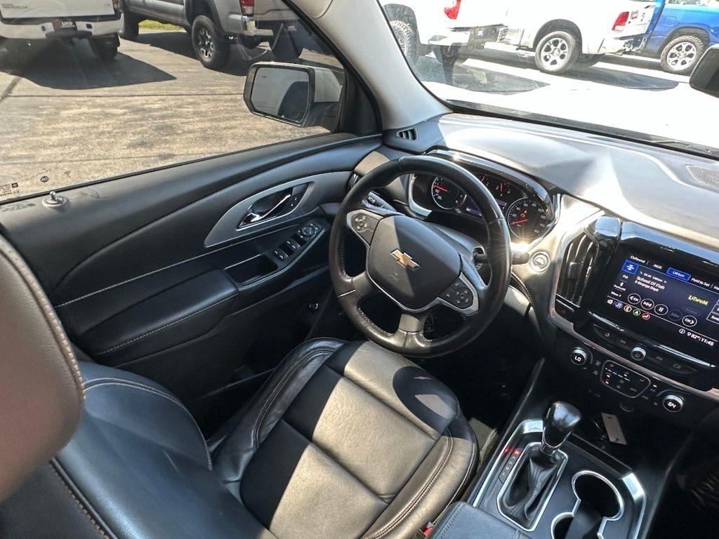 Chevrolet Traverse FWD 4dr LT Leather 2021