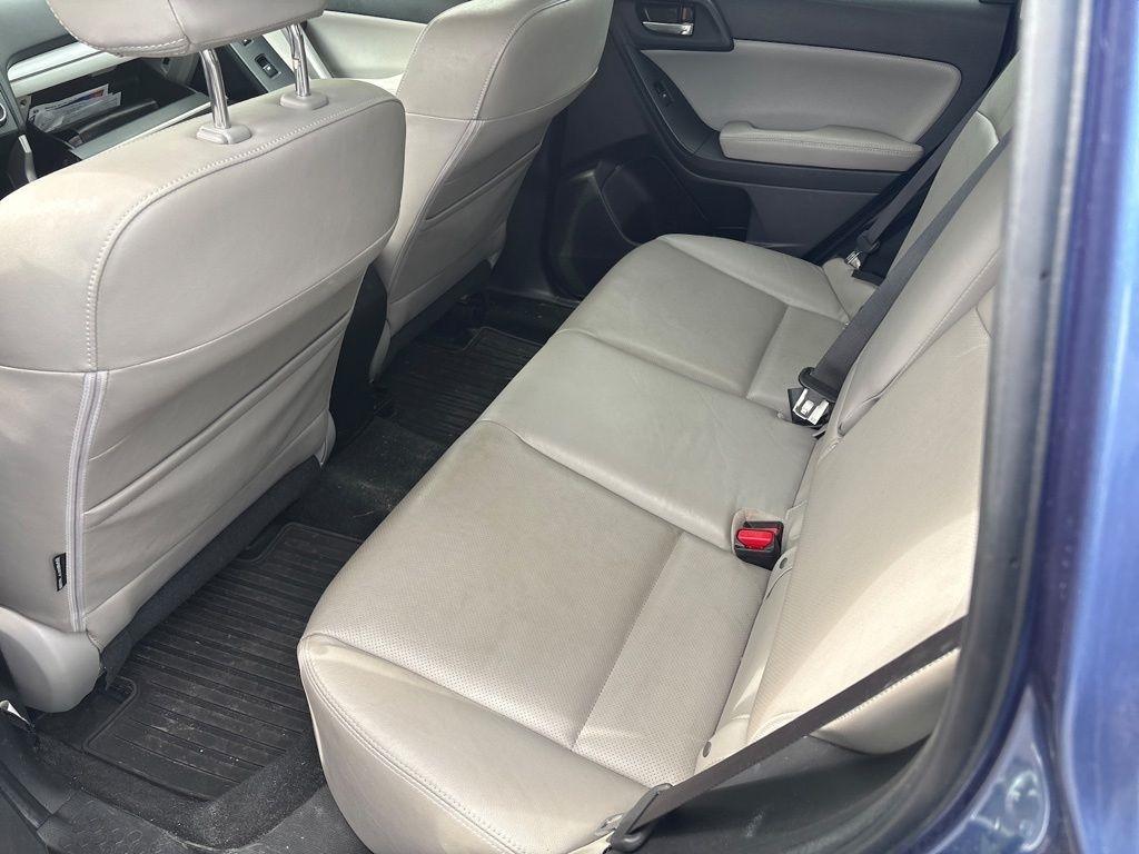 Subaru Forester 4dr CVT 2.5i Limited PZEV 2015