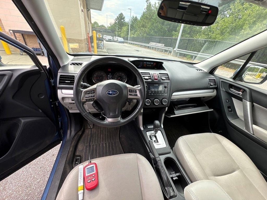 Subaru Forester 4dr CVT 2.5i Limited PZEV 2015