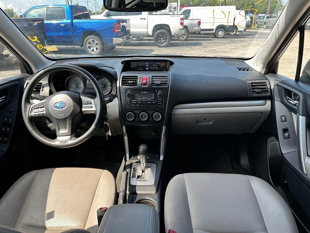 Subaru Forester 4dr CVT 2.5i Limited PZEV 2015