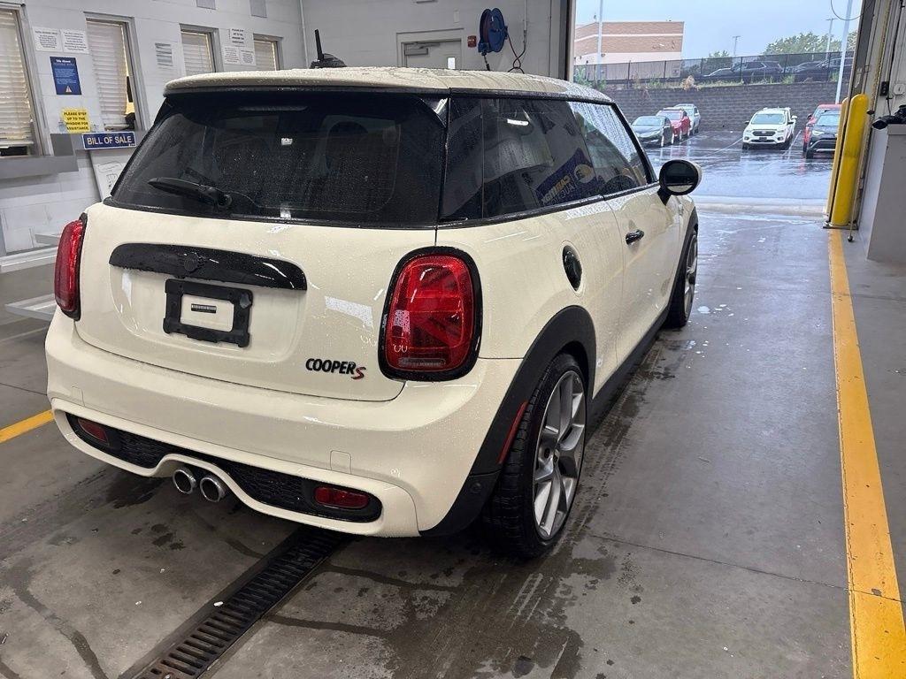 MINI Hardtop 2 Door Cooper S FWD 2020