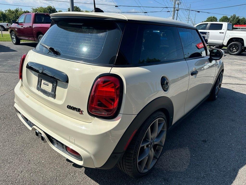 MINI Hardtop 2 Door Cooper S FWD 2020