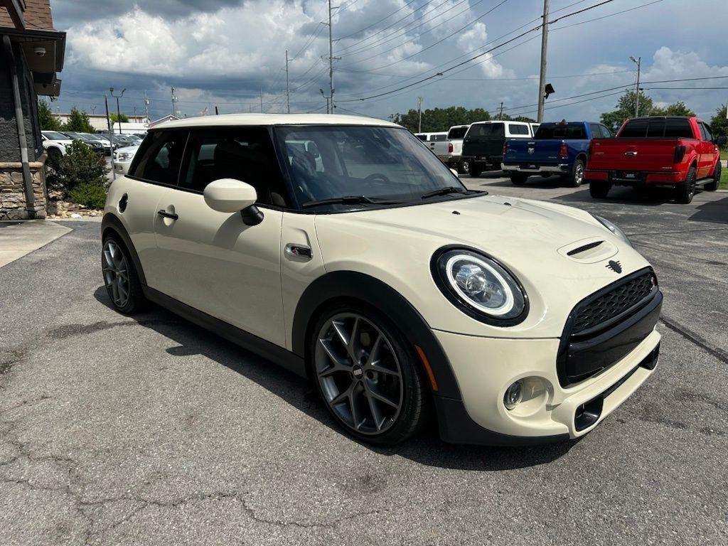 MINI Hardtop 2 Door Cooper S FWD 2020