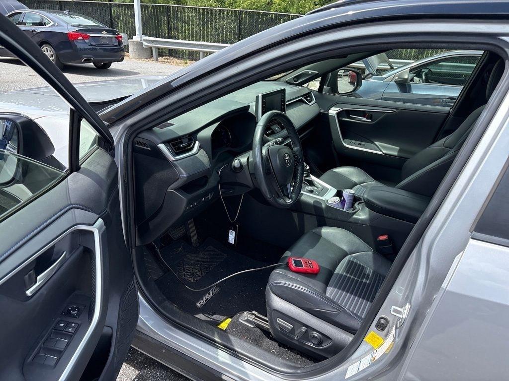Toyota RAV4 Hybrid XSE AWD (Natl) 2019