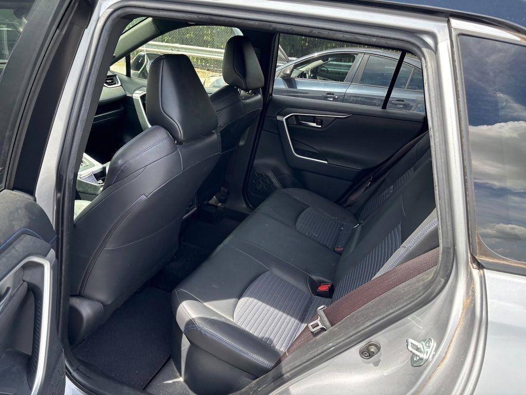 Toyota RAV4 Hybrid XSE AWD (Natl) 2019