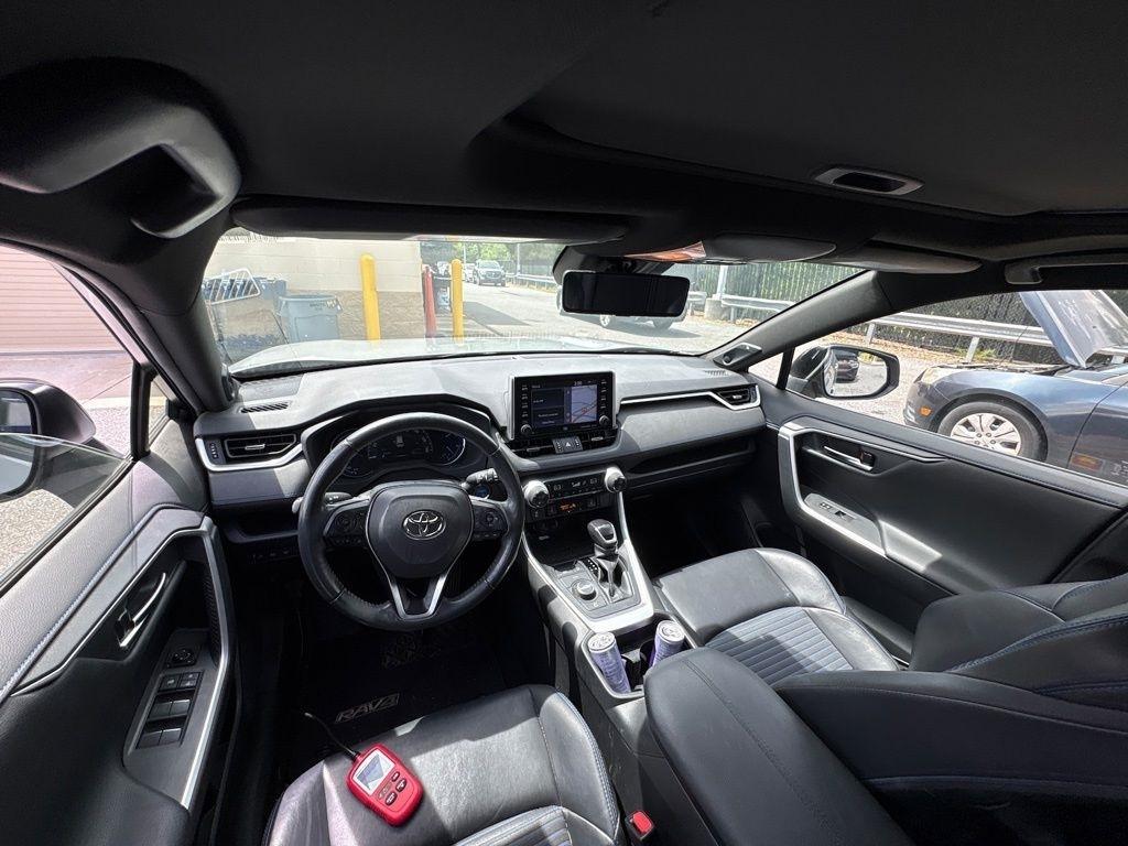 Toyota RAV4 Hybrid XSE AWD (Natl) 2019