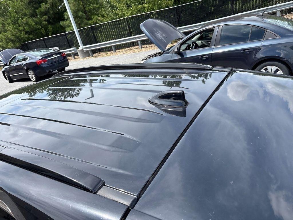 Toyota RAV4 Hybrid XSE AWD (Natl) 2019