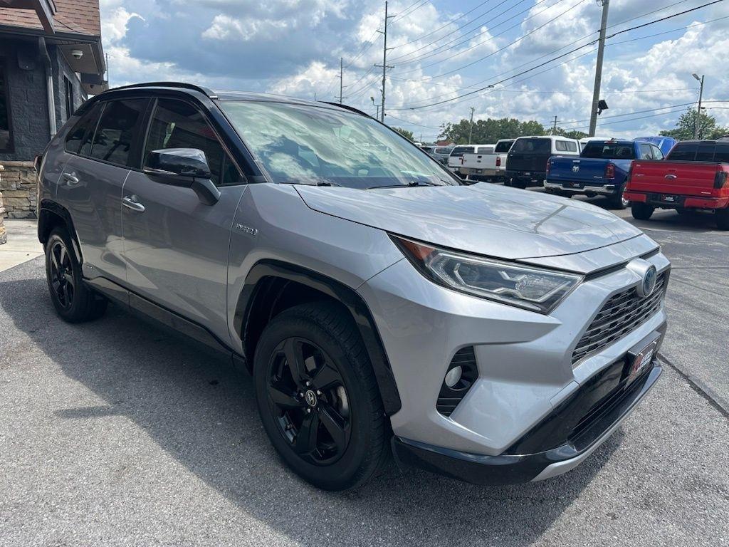 Toyota RAV4 Hybrid XSE AWD (Natl) 2019