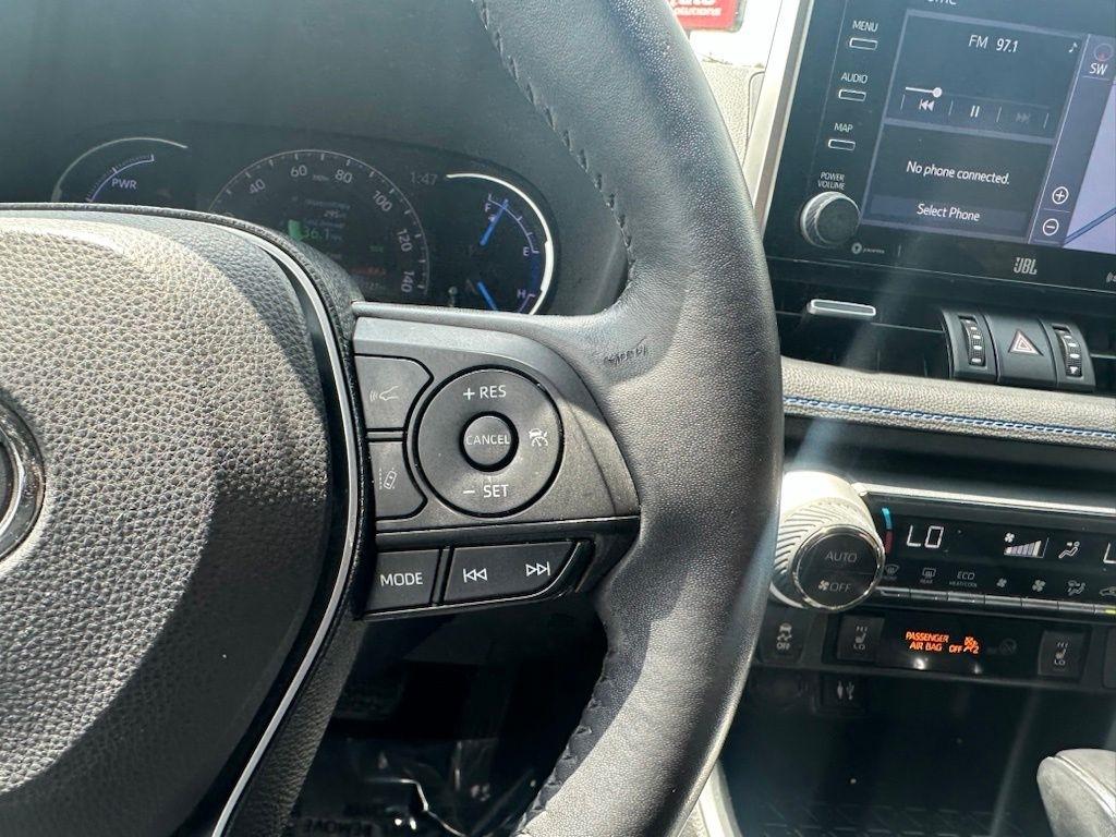 Toyota RAV4 Hybrid XSE AWD (Natl) 2019