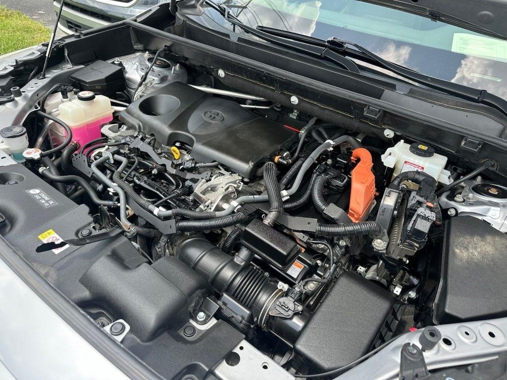 Toyota RAV4 Hybrid XSE AWD (Natl) 2019