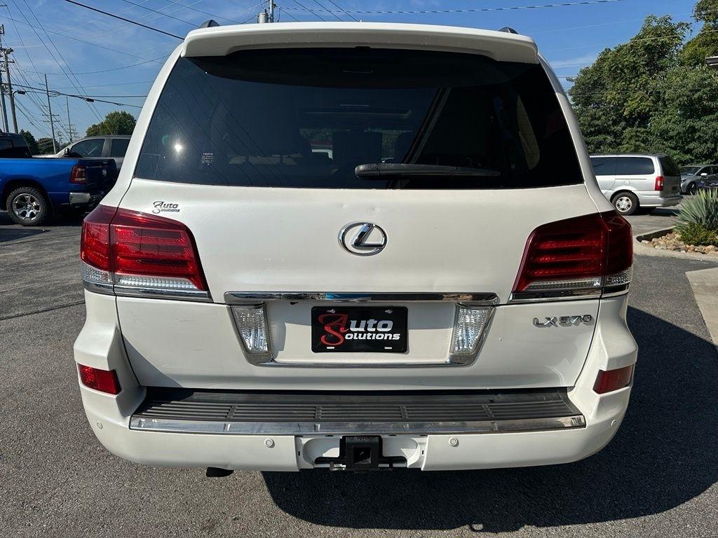 Lexus LX 570 4WD 4dr 2013