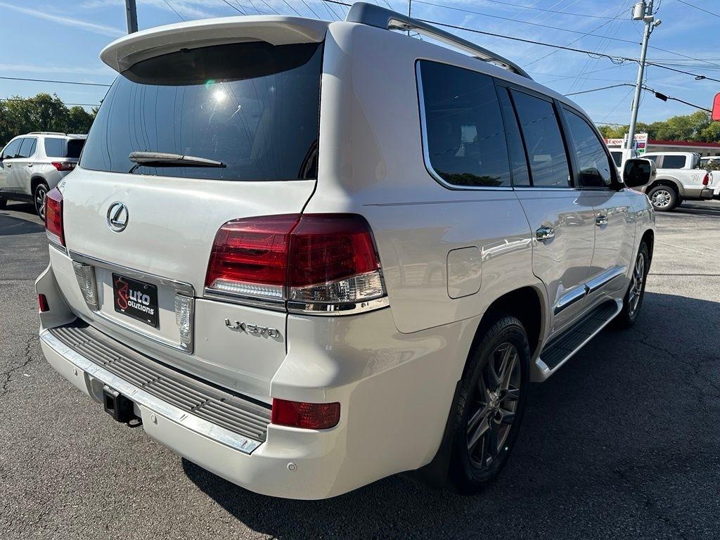 Lexus LX 570 4WD 4dr 2013