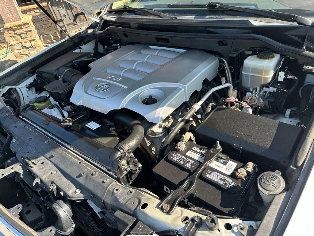 Lexus LX 570 4WD 4dr 2013