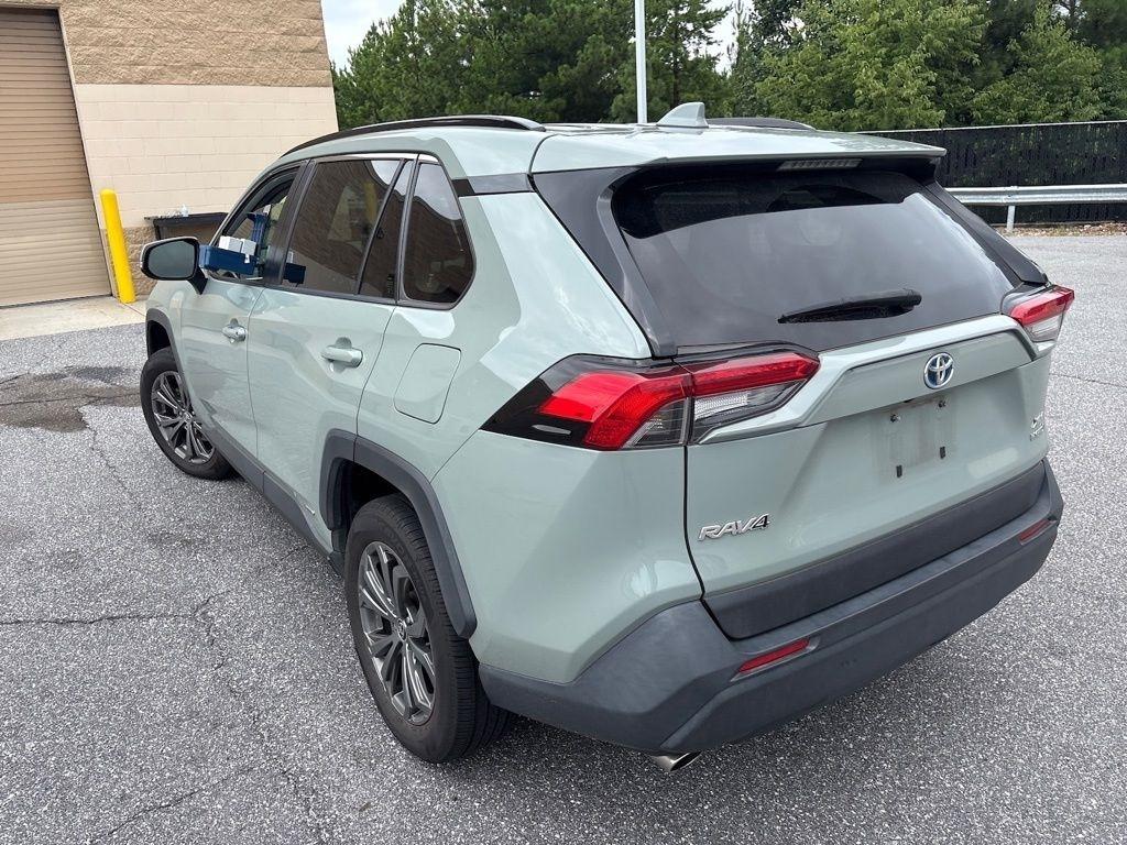 Toyota RAV4 Hybrid XLE Premium AWD (Natl) 2022