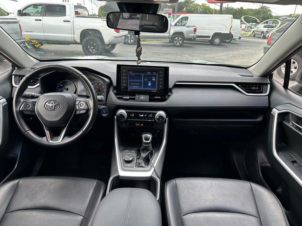 Toyota RAV4 Hybrid XLE Premium AWD (Natl) 2022