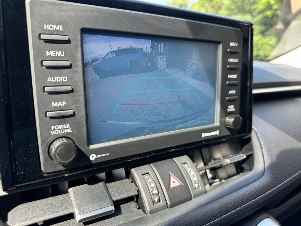 Toyota RAV4 Hybrid XLE Premium AWD (Natl) 2022