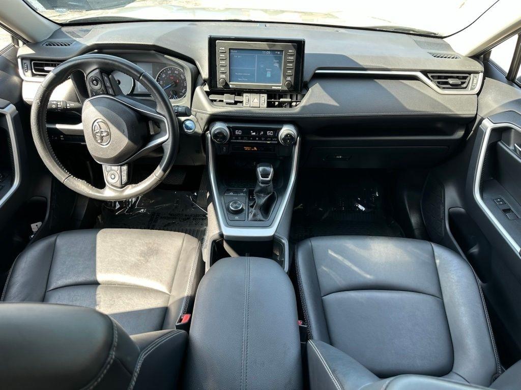 Toyota RAV4 Hybrid XLE Premium AWD (Natl) 2022