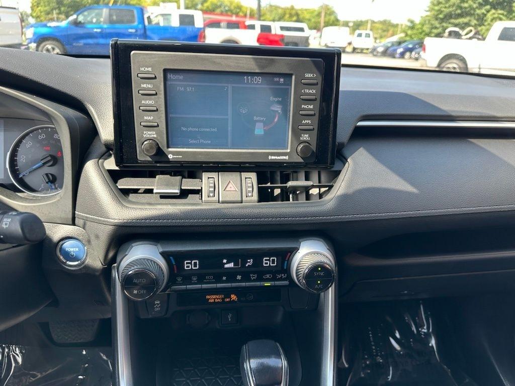 Toyota RAV4 Hybrid XLE Premium AWD (Natl) 2022