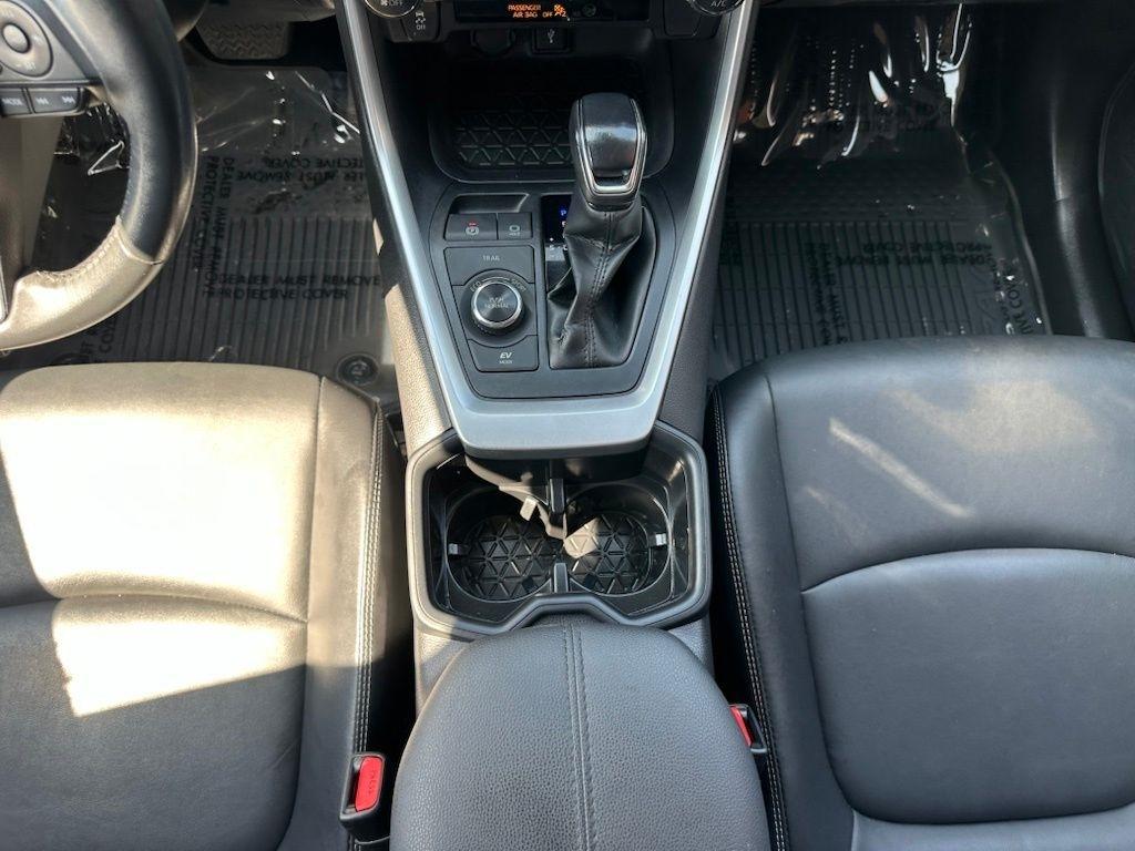Toyota RAV4 Hybrid XLE Premium AWD (Natl) 2022