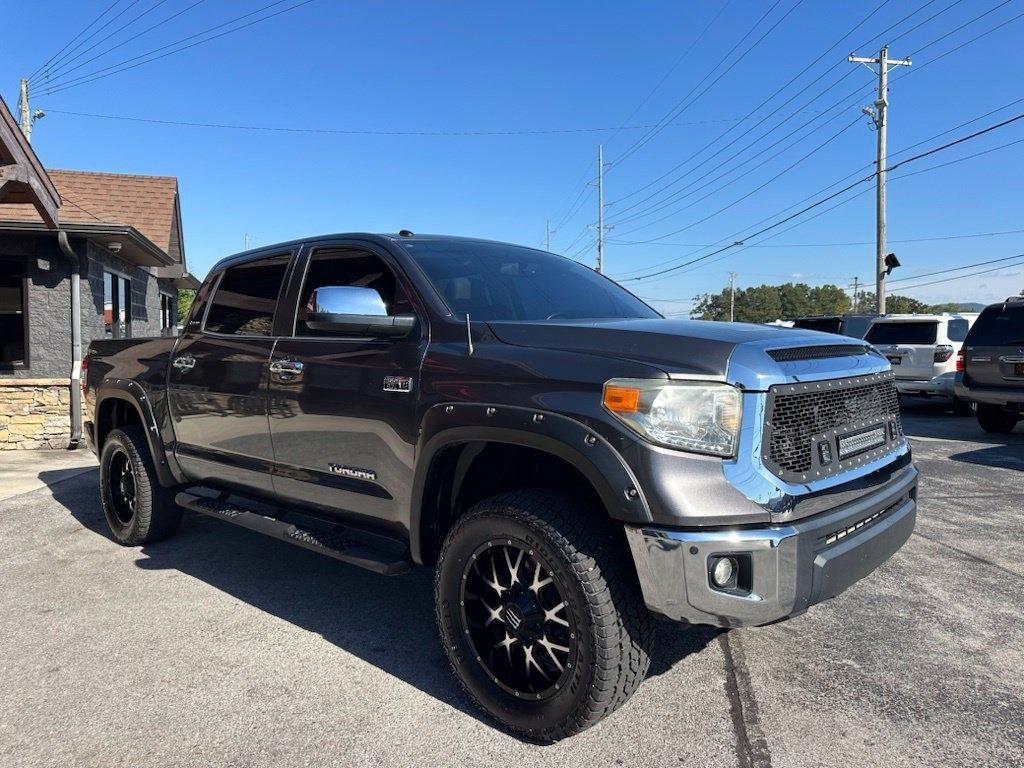Toyota Tundra 4WD Truck CrewMax 5.7L FFV V8 6-Spd AT LTD (Natl) 2014