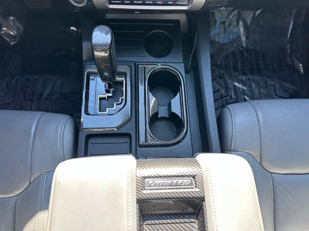 Toyota Tundra 4WD Truck CrewMax 5.7L FFV V8 6-Spd AT LTD (Natl) 2014