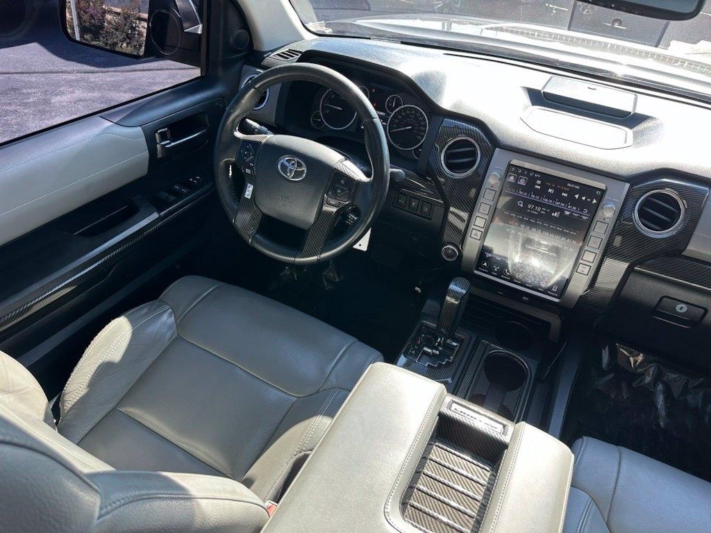 Toyota Tundra 4WD Truck CrewMax 5.7L FFV V8 6-Spd AT LTD (Natl) 2014