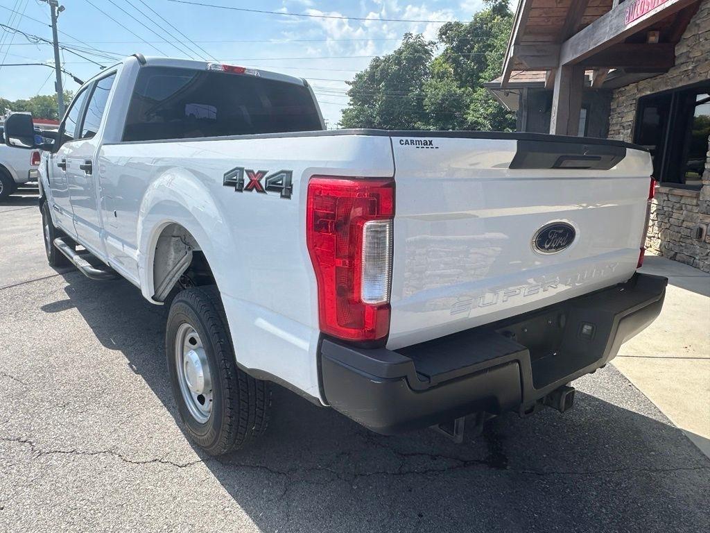 Ford Super Duty F-250 SRW King Ranch 4WD Crew Cab 8' Box 2019