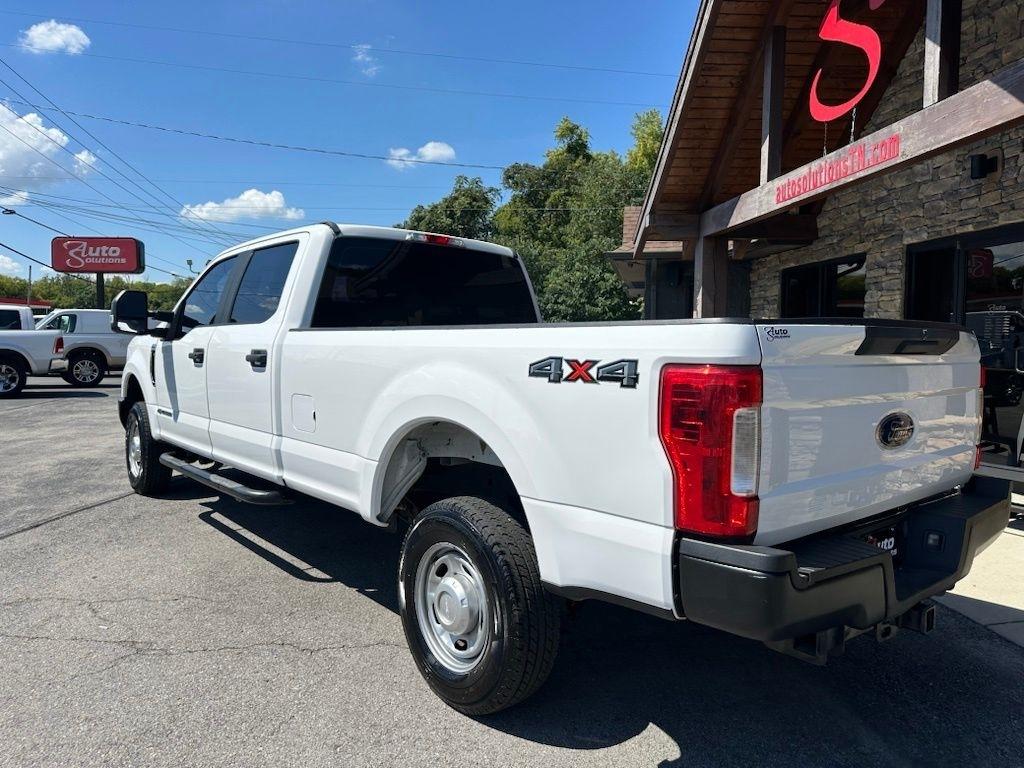 Ford Super Duty F-250 SRW King Ranch 4WD Crew Cab 8' Box 2019