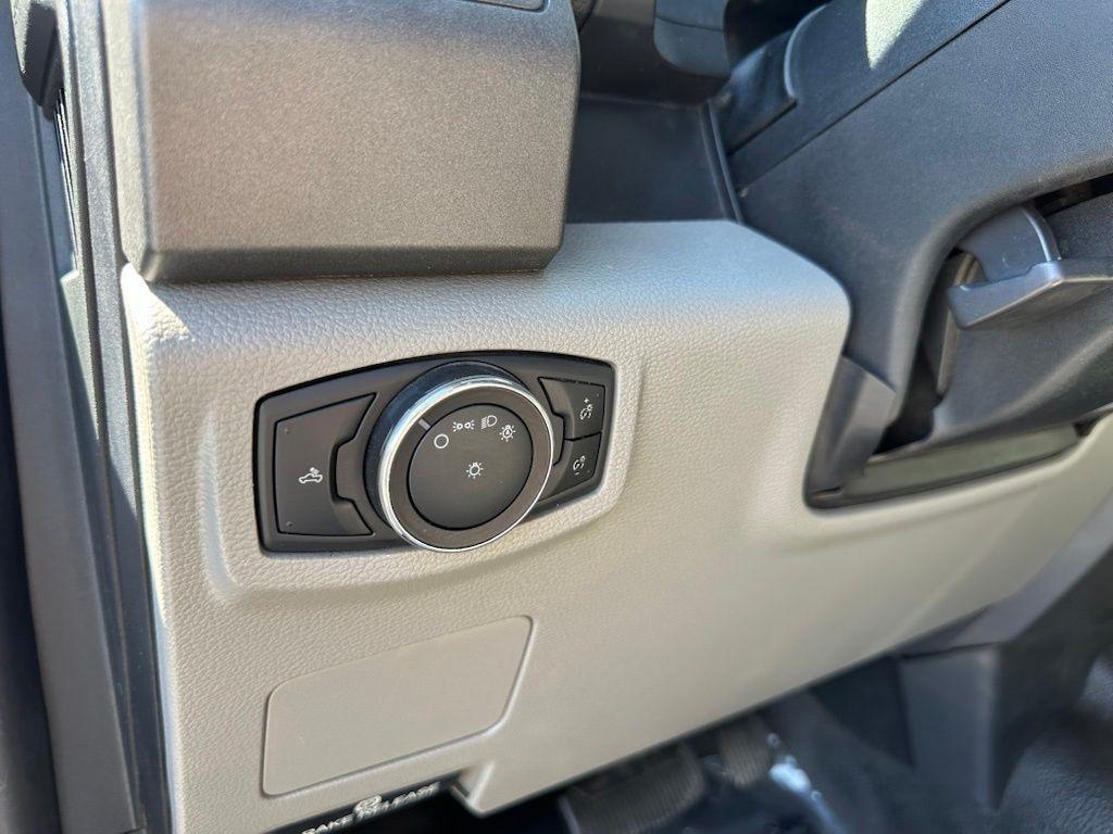 Ford Super Duty F-250 SRW King Ranch 4WD Crew Cab 8' Box 2019